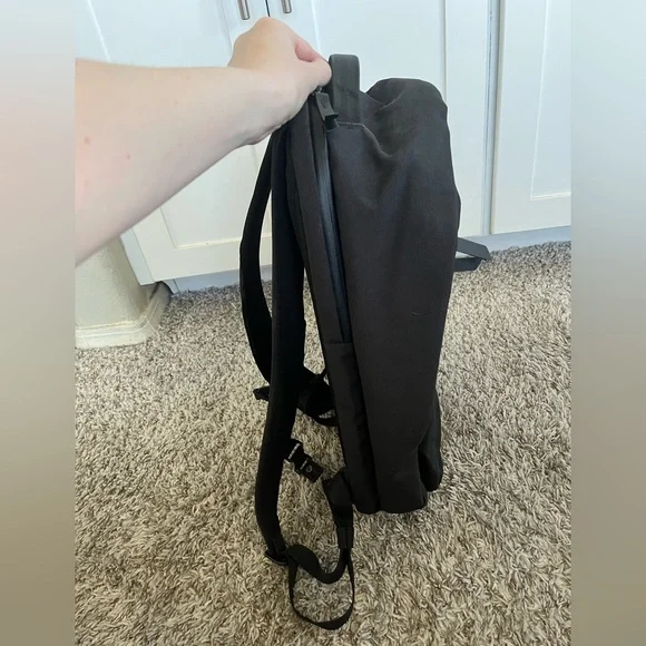 ALPAKA Metro Pro Business Travel Padded Weatherproof Backpack 24L in Black NWOT - Picture 11 of 16